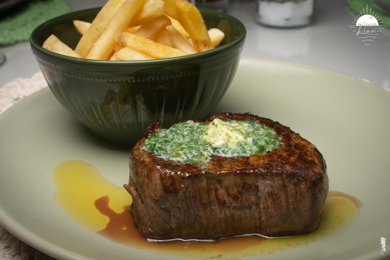 Pousada Praia Joao Fernandes Búzios Екстериор снимка A steak with Béarnaise sauce