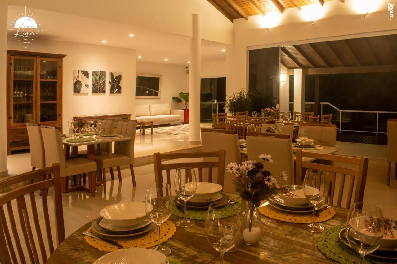 Pousada Praia Joao Fernandes Búzios Екстериор снимка The dining room at the hotel